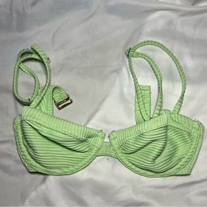 Hollister bikini top